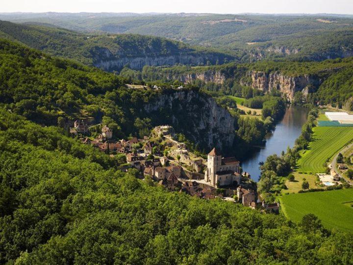 Gite Les Cles Des Champs Cote Jardin Lacave  Экстерьер фото