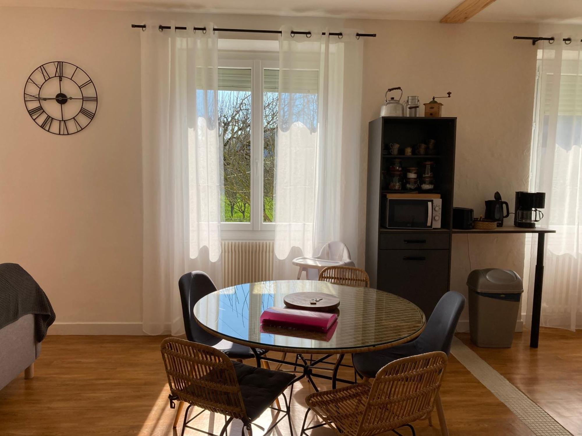 Gite Les Cles Des Champs Cote Jardin Lacave  Экстерьер фото